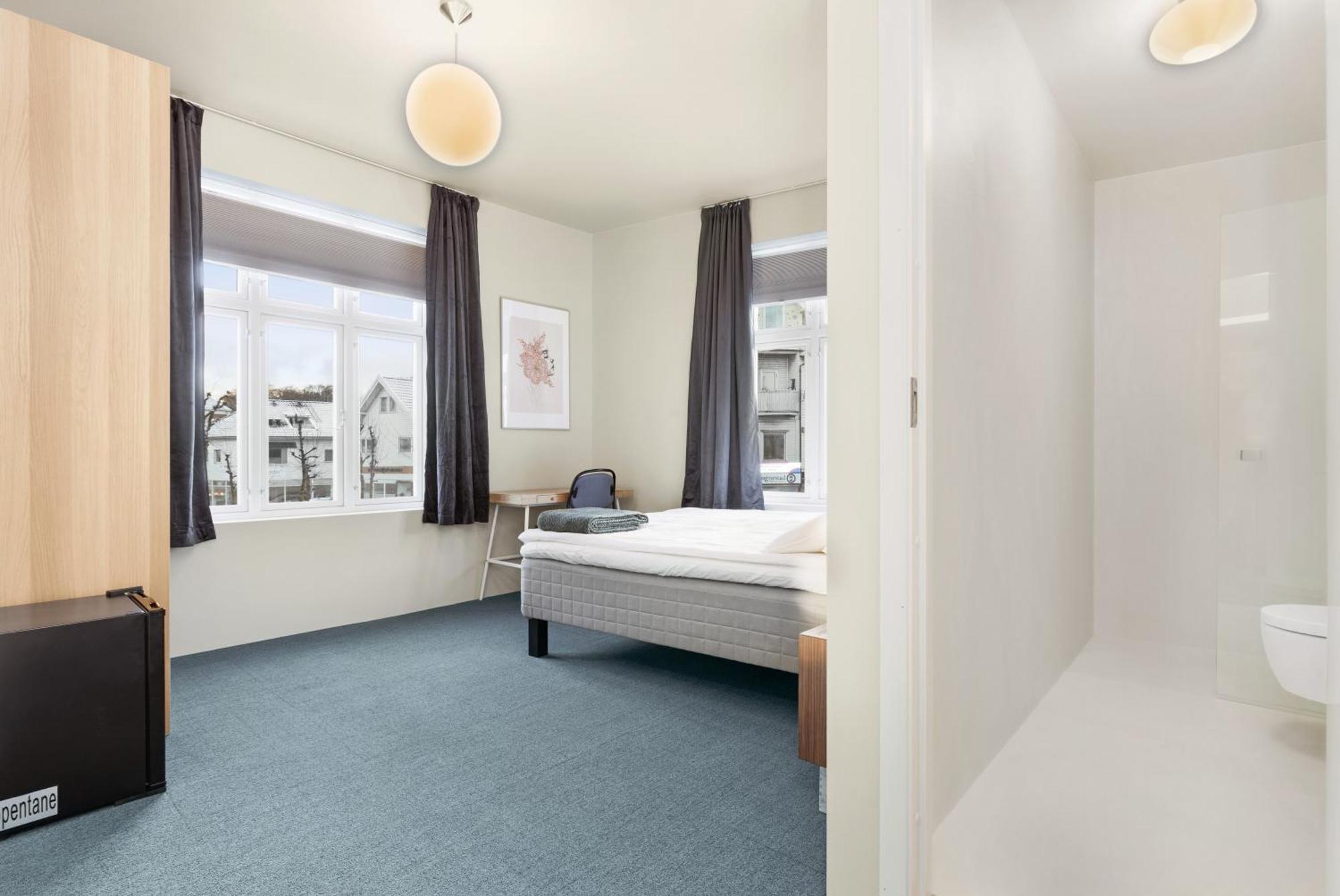 סטוונגר Central Guest House - Bedroom With Private Bathroom חדר תמונה