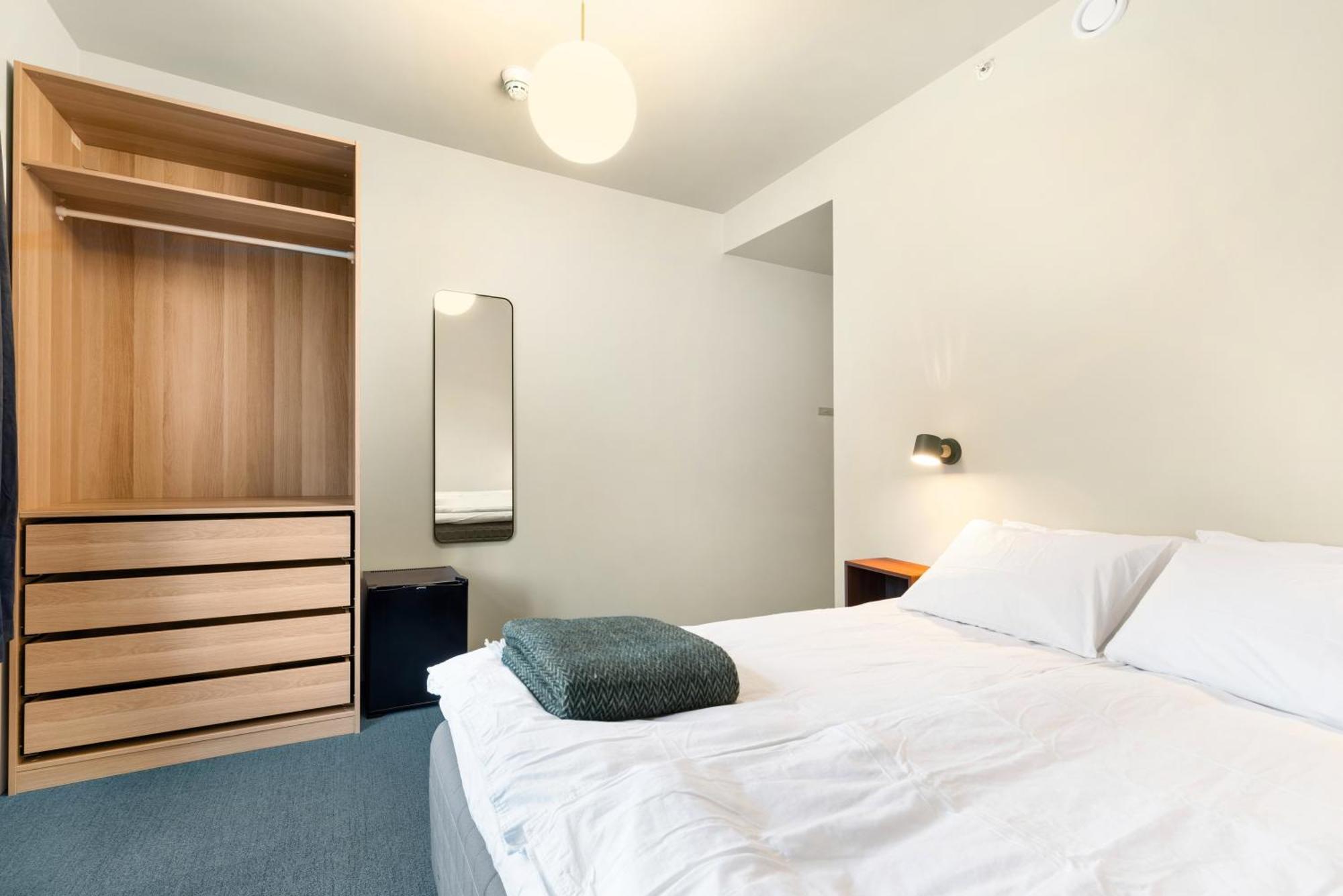 סטוונגר Central Guest House - Bedroom With Private Bathroom חדר תמונה